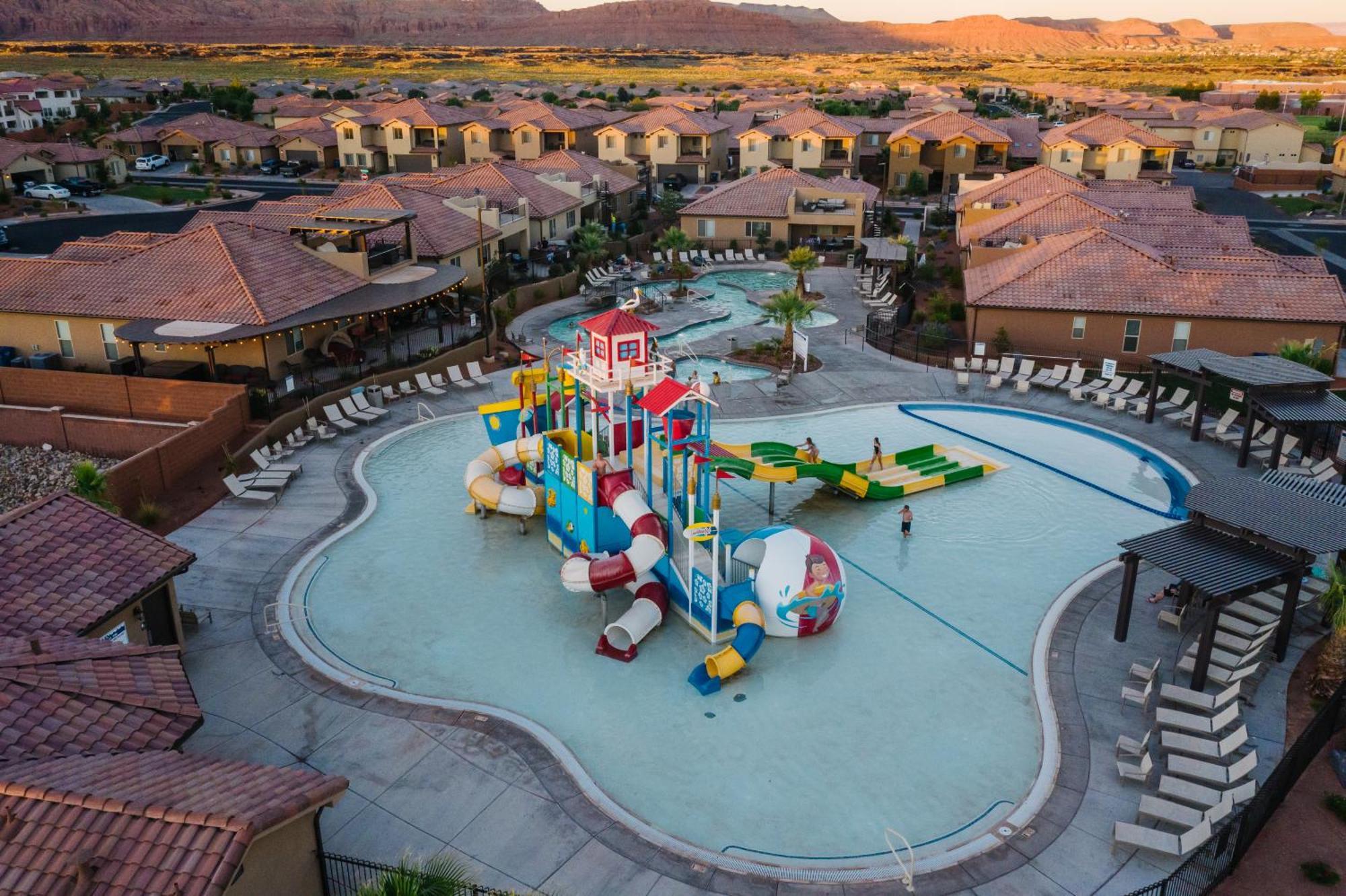 Paradise Village 112 Water Park And Kids Cove, Ping Pong, Ps4, Games, Beautiful Mountain Views, And More Santa Clara Exterior foto